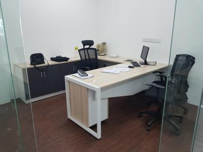 Manager Desk Set